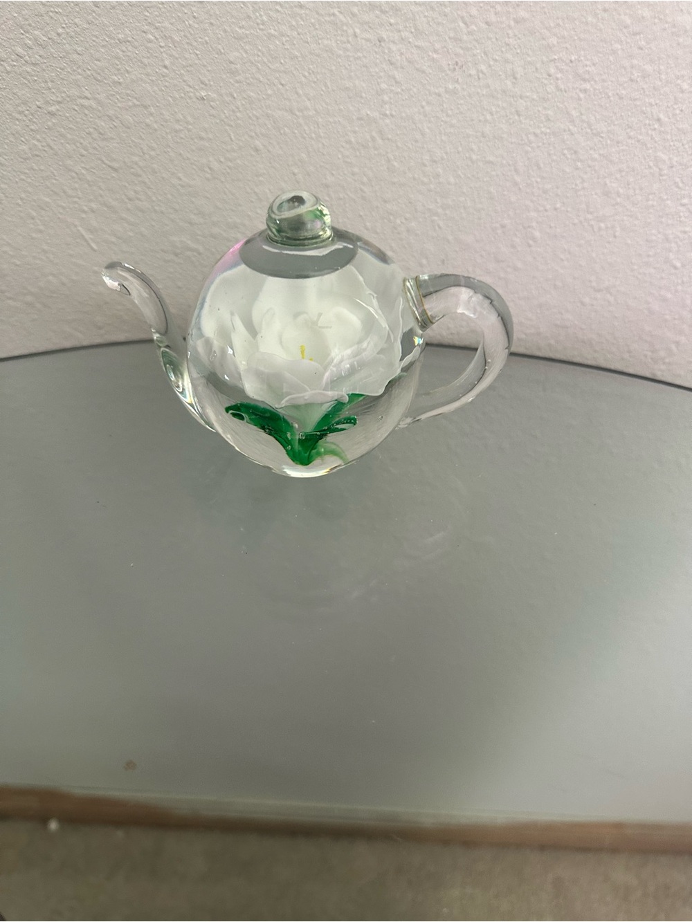 Dynasty Gallery Collectible Art Glass Rose Teapot Figurine/ Decor/Paperweigh